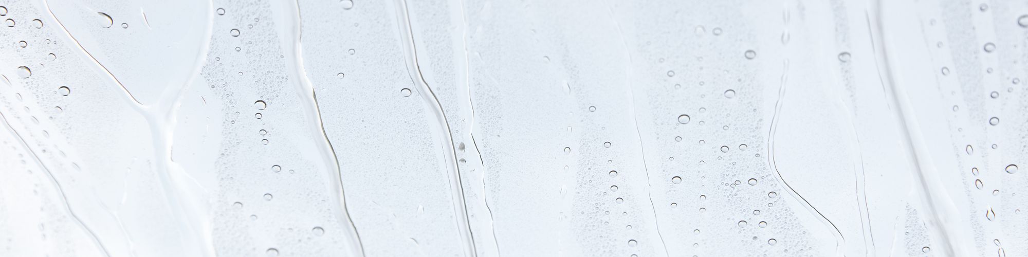 đ„ Ung forskare vinner Google Science Fair - hans metod tar bort Ă„ttiosju procent av mikroplaster frĂ„n vĂ„rt vatten