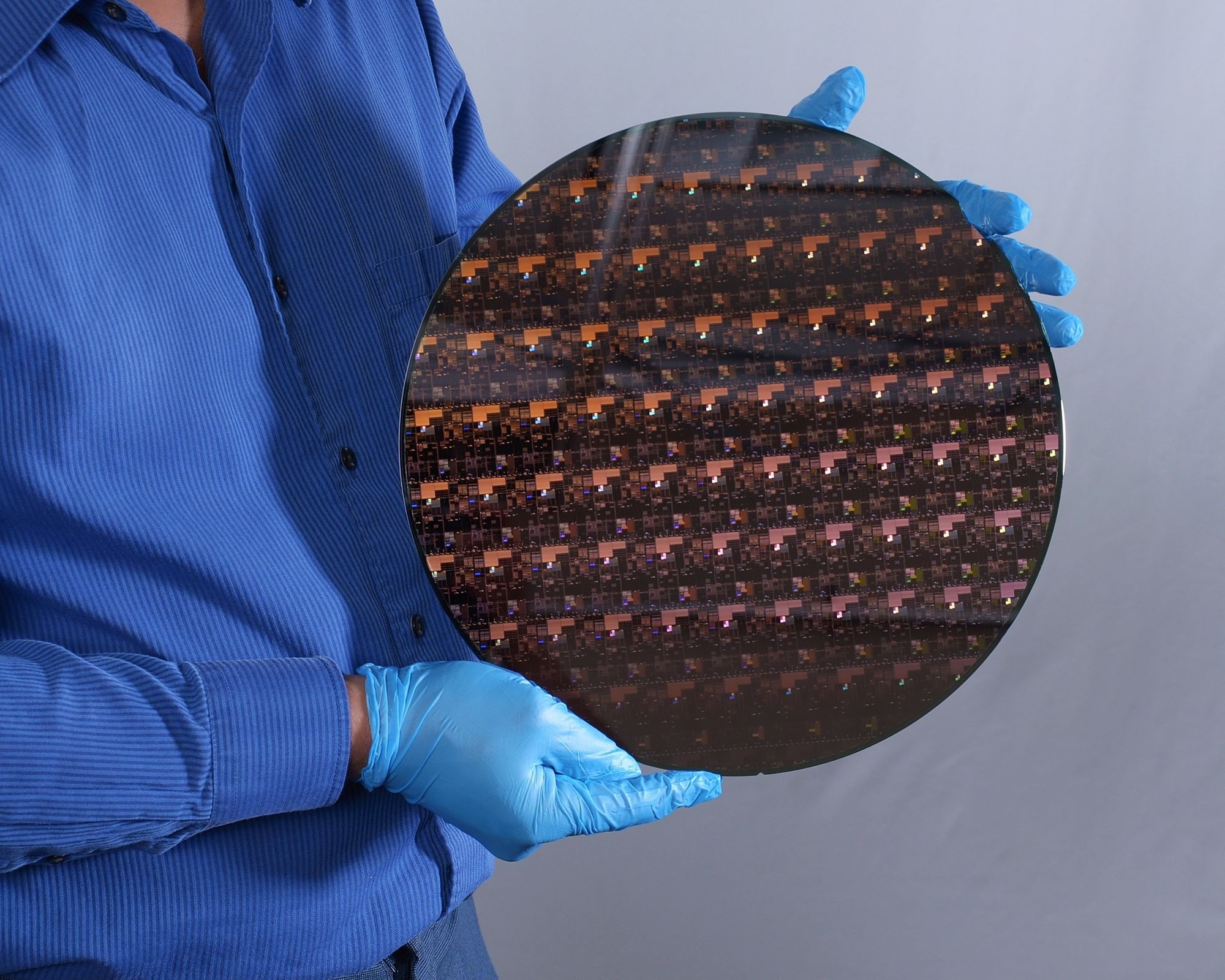 đ» IBM skapar vĂ€rldens första chip pĂ„ 2 nanometer