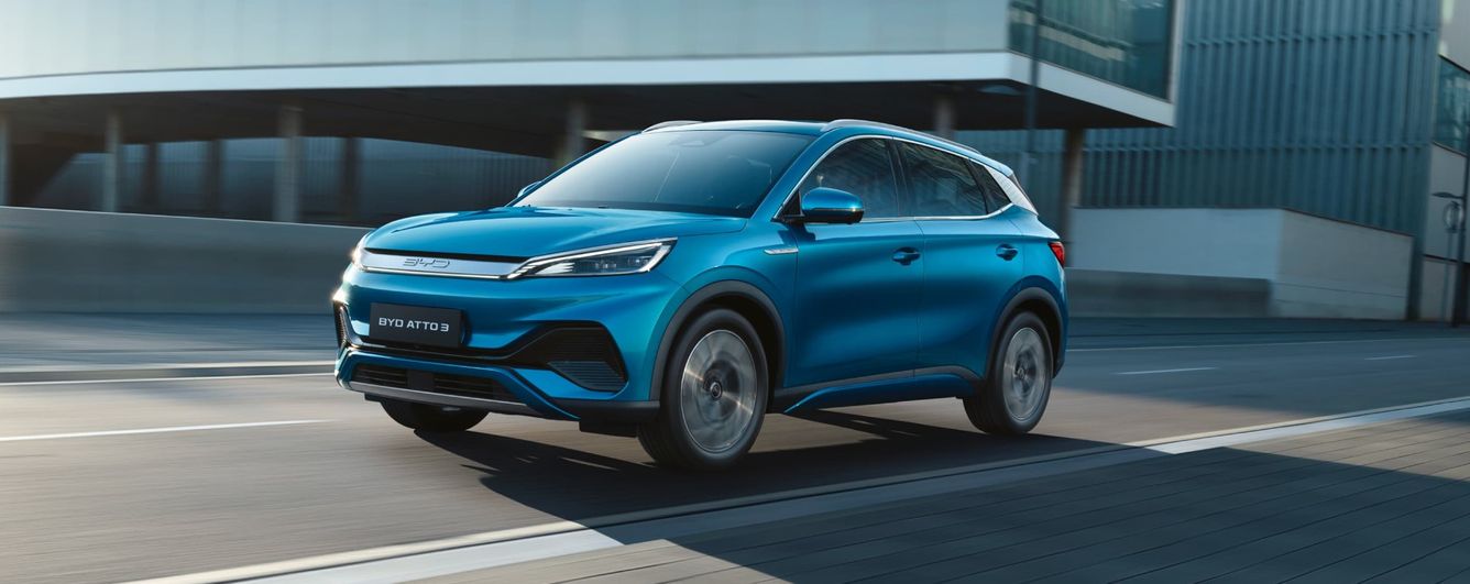 🚗 Rekordjuli för elbilar – iskallt säger branschen (som vanligt)